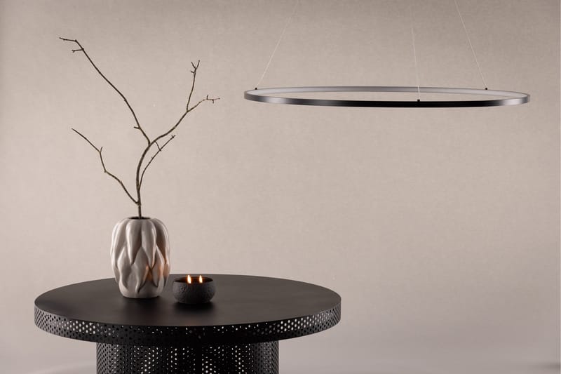 Riippuvalaisin Rödäng x Josefin Lustig 6 cm - Musta - Valaistus - Sisävalaistus & lamput - Kattovalaisin