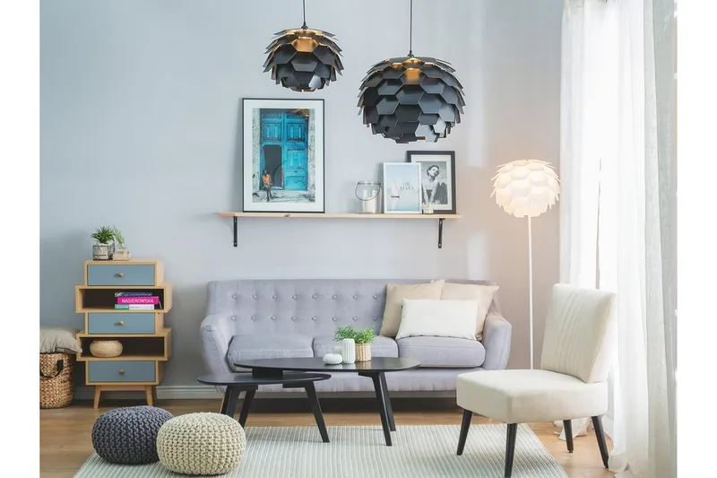 Kattovalaisin Segre 40 cm, Musta