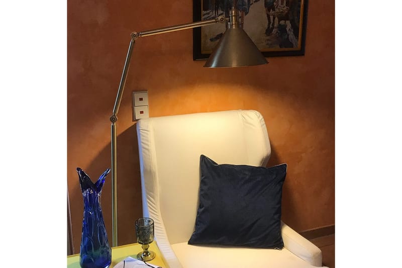 Lattiavalaisin Elstead Lighting Provence Ikääntynyt messinki - Ikääntynyt messinki - Valaistus - Sisävalaistus & lamput - Lattiavalaisin - 3-vartinen lattiavalaisin