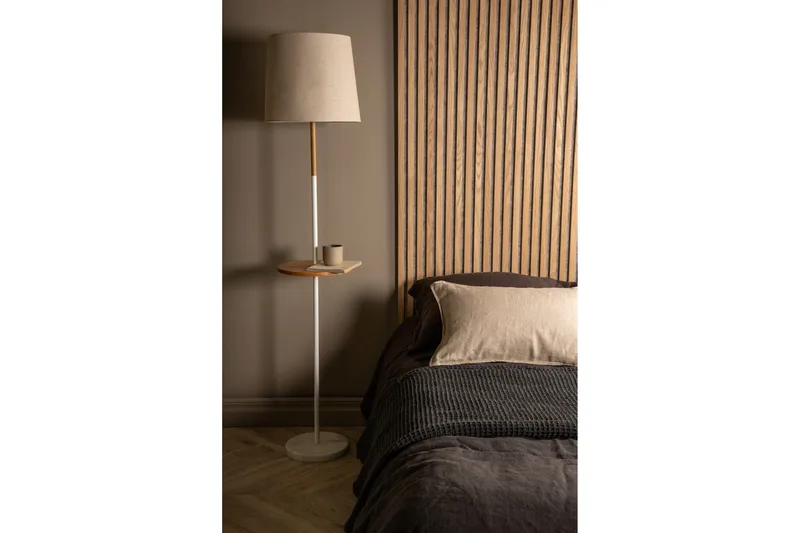 Lattiavalaisin Hattman - Pellava/Marmori/Beige/Ruskea/Valkoinen - Valaistus - Sisävalaistus & lamput - Lattiavalaisin - 3-vartinen lattiavalaisin