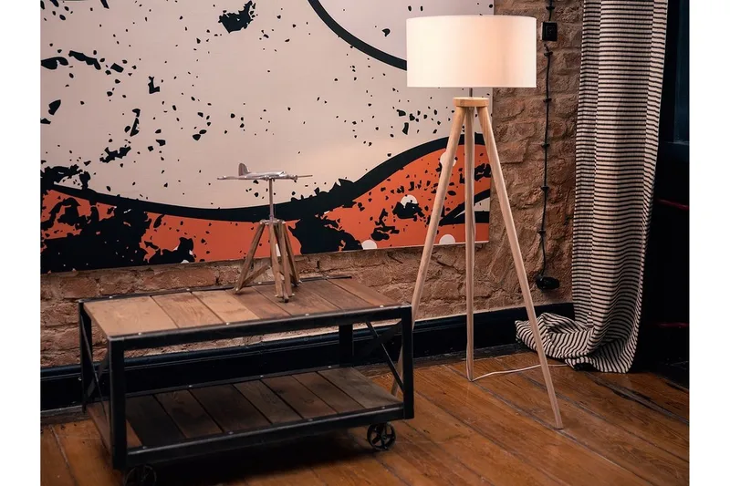 Lattiavalaisin Nitra 142 cm - Valaistus - Sisävalaistus & lamput - Lattiavalaisin - 3-vartinen lattiavalaisin