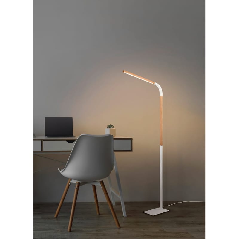 Lattiavalaisin Norris - Mattavalkoinen/puu - Valaistus - Sisävalaistus & lamput - Lattiavalaisin - 3-vartinen lattiavalaisin