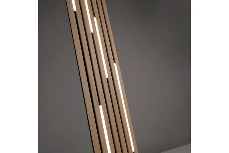 Q-Akustik Paul Neuhaus Lattiavalaisin - Valaistus - Sisävalaistus & lamput - Lattiavalaisin - 3-vartinen lattiavalaisin