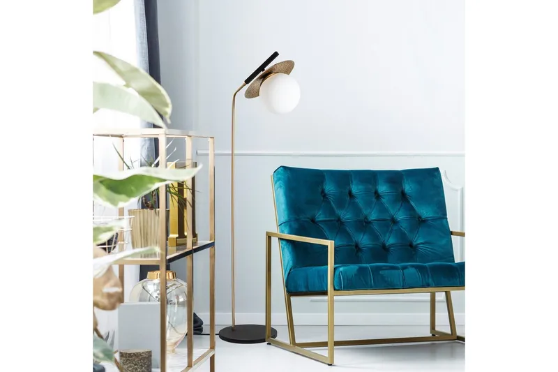 Sudattiavalaisin Cartin Kulta - Kulta - Valaistus - Sisävalaistus & lamput - Lattiavalaisin - 3-vartinen lattiavalaisin