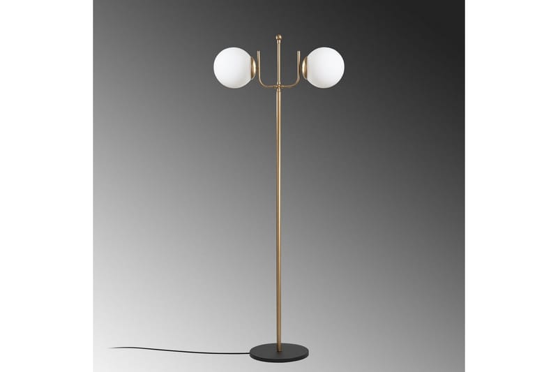 Sudattiavalaisin Sarvi Kulta - Kulta - Valaistus - Sisävalaistus & lamput - Lattiavalaisin - 3-vartinen lattiavalaisin