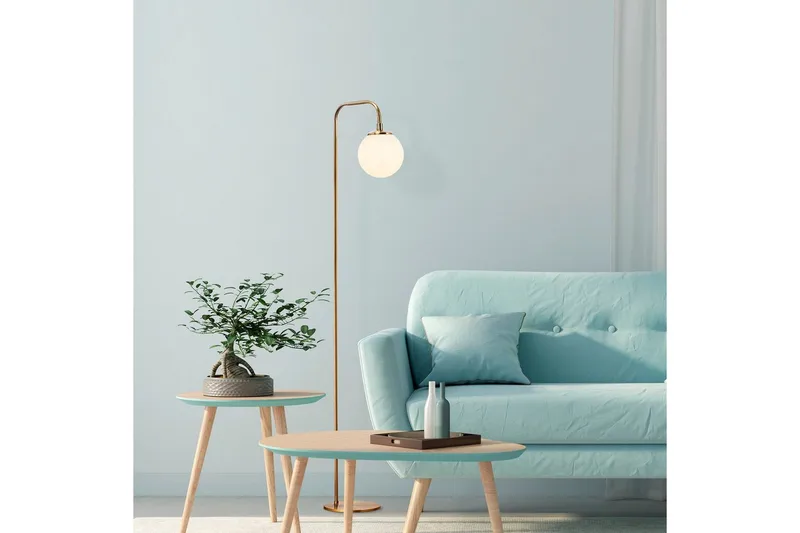 Sudattiavalaisin Tolra Vintage - Monivärinen - Valaistus - Sisävalaistus & lamput - Lattiavalaisin - 3-vartinen lattiavalaisin