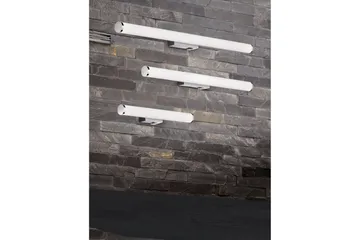 LED-Seinävalaisin Mattimo Kromi - Kromi - Valaistus - Kalustevalaisin & integroidut valaisimet - Peilivalaistus