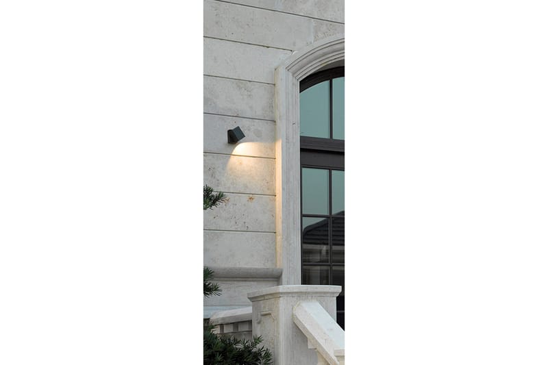 LED-Seinävalaisin Tiber 3W Musta - TRIO - Valaistus - Ulkovalaistus - Julkisivuvalaistus